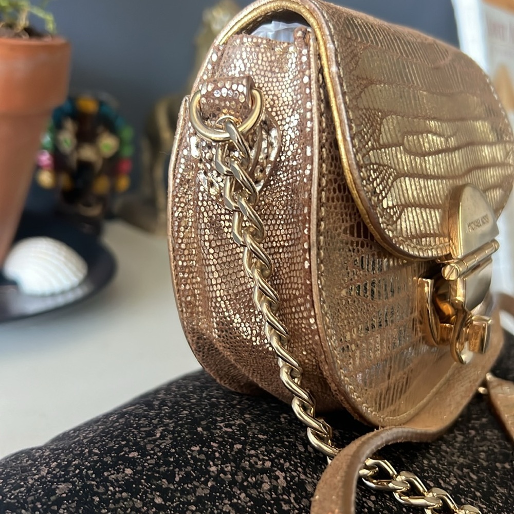 MICHAEL KORS Mini CRISS BODY BAG!! Gold tone - Picture 3 of 13
